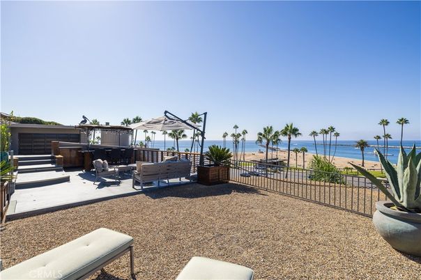 Backyard, Exterior, Water