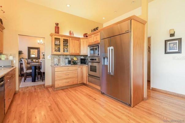 Dining room, Interior, Kitchen, Recessed Lighting, Stainless Steel Appliances, Wood Texture Flooring