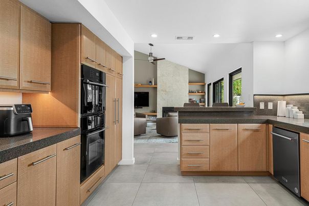 Interior, Kitchen, Living room, Recessed Lighting