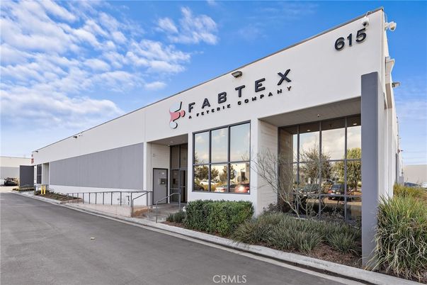 Exterior, Facade, None