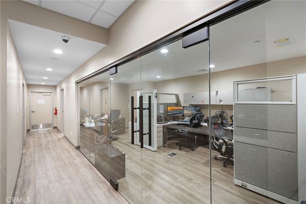 Home Office, Interior, Recessed Lighting, Wood Texture Flooring