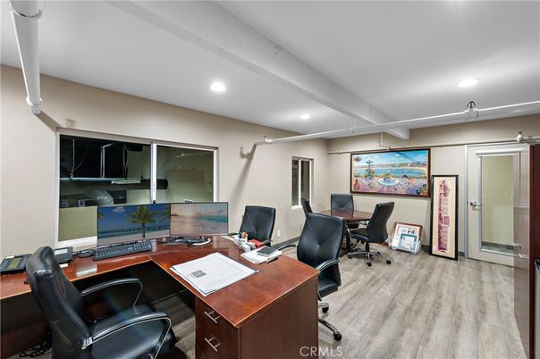 Home Office, Interior, Recessed Lighting, Wood Texture Flooring