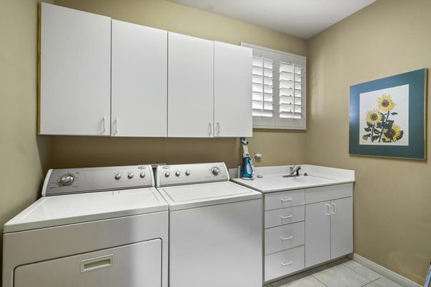 Interior, Washer