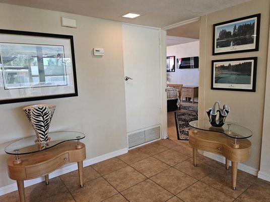 Interior, Recessed Lighting