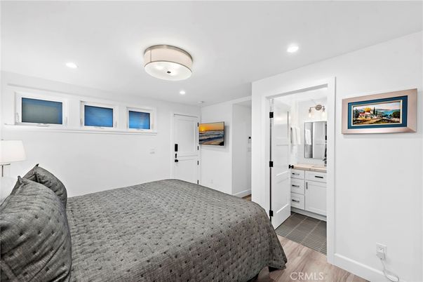 Bathroom, Bedroom, Interior, Recessed Lighting, Wood Texture Flooring