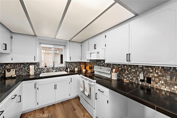 Interior, Kitchen, Wood Texture Flooring