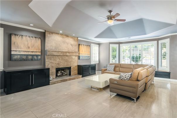 Fireplace, Interior, Living room, Recessed Lighting