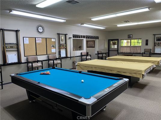 Billiard Table, Game Room, Interior