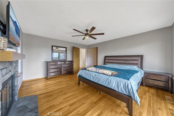 Bedroom, Fireplace, Interior, Wood Texture Flooring