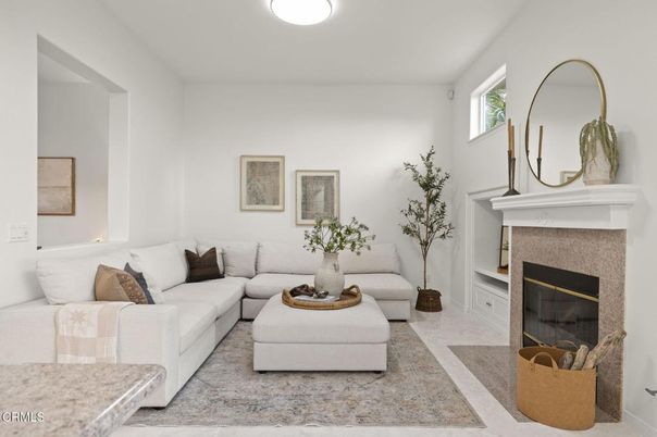 Fireplace, Interior, Living room