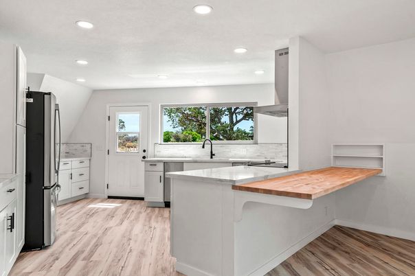 Interior, Kitchen, Recessed Lighting, Wood Texture Flooring