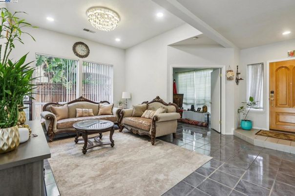 Chandelier, Interior, Living room, Recessed Lighting