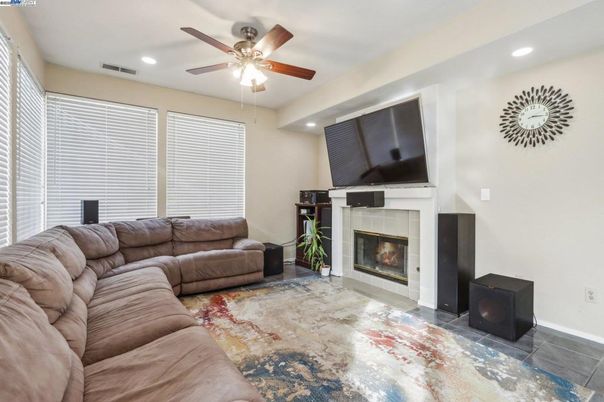 Fireplace, Interior, Living room, Recessed Lighting