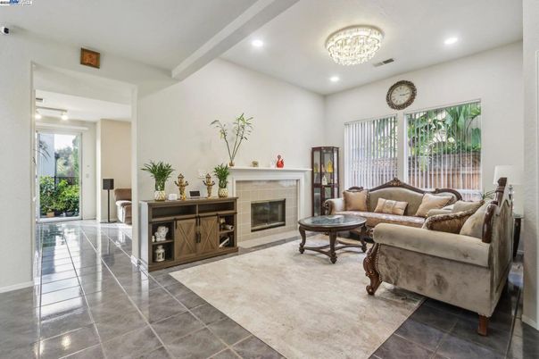 Chandelier, Fireplace, Interior, Living room, Recessed Lighting