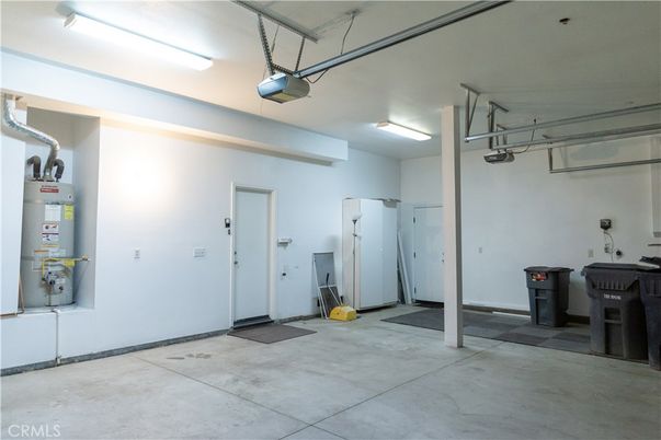 Garage, Interior