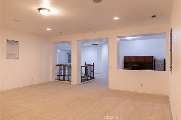 Empty room, Interior, Recessed Lighting