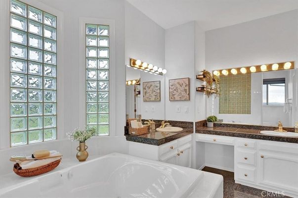 Bathroom, Dual Sink Vanities, Interior