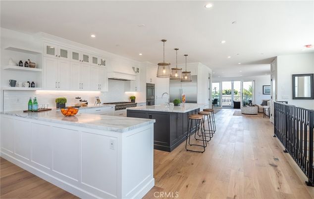 Interior, Kitchen, Living room, Pendant Lights, Recessed Lighting, Wood Texture Flooring
