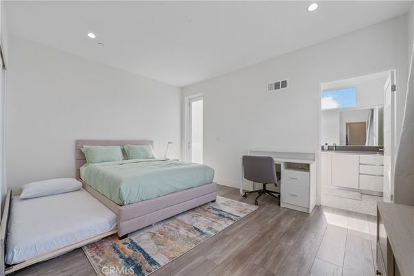 Bedroom, Home Office, Interior, Recessed Lighting, Wood Texture Flooring