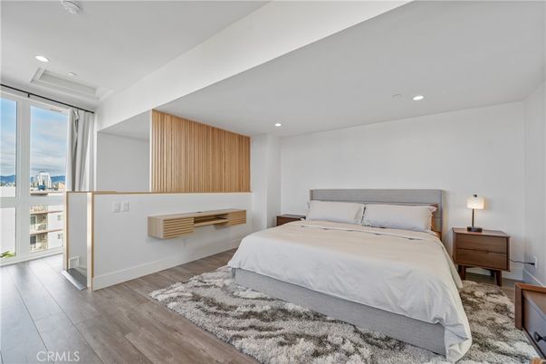 Bedroom, Interior, Recessed Lighting, Water, Wood Texture Flooring