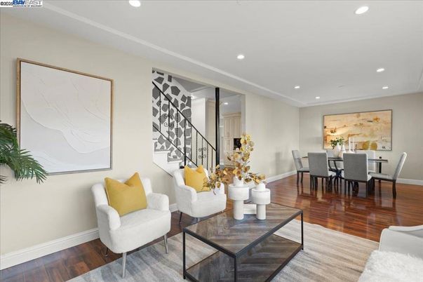 Dining room, Interior, Living room, Recessed Lighting, Wood Texture Flooring
