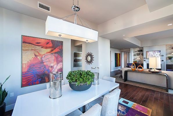 Dining room, Interior, Living room, Pendant Lights, Recessed Lighting, Wood Texture Flooring