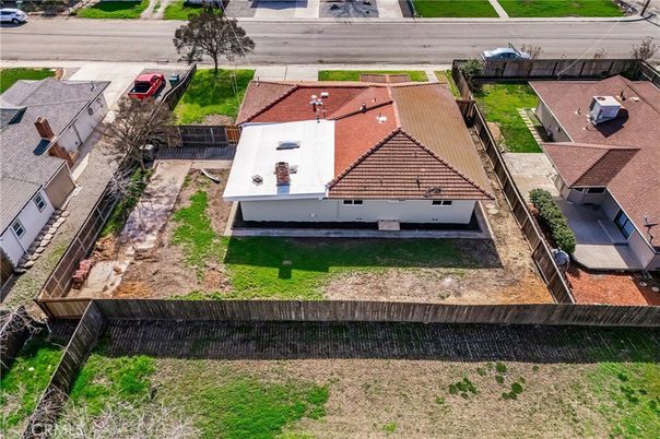 Exterior, Drone