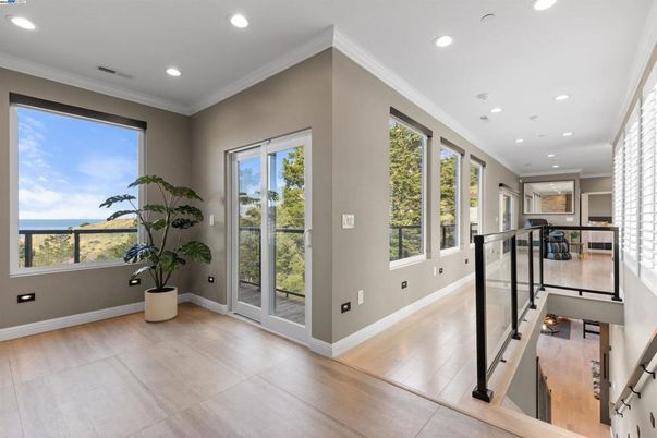 Interior, Recessed Lighting, Water