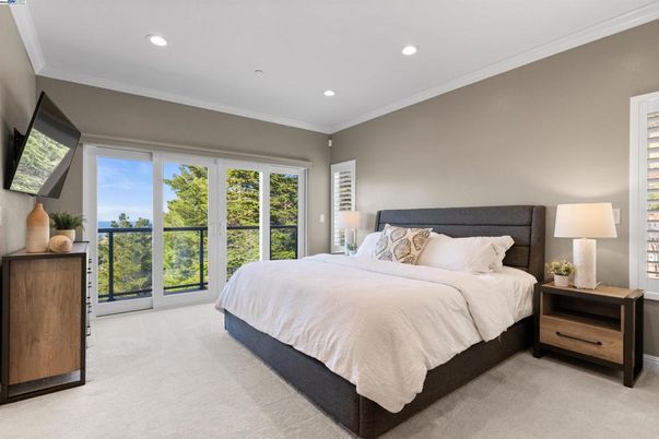 Bedroom, Interior, Recessed Lighting