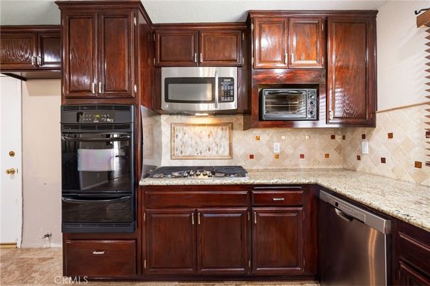 Interior, Kitchen, Stainless Steel Appliances
