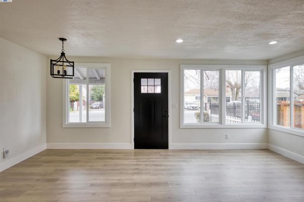 Empty room, Interior, Pendant Lights, Recessed Lighting, Wood Texture Flooring