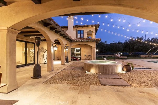 Exterior, Hot Tub