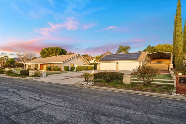 Exterior, Facade, Solar Panels, Ranch