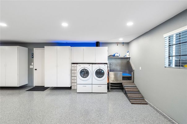 Interior, Recessed Lighting, Washer