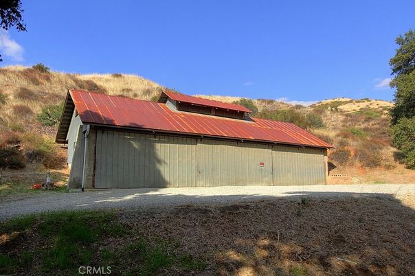 Backyard, Detached Garage, Exterior