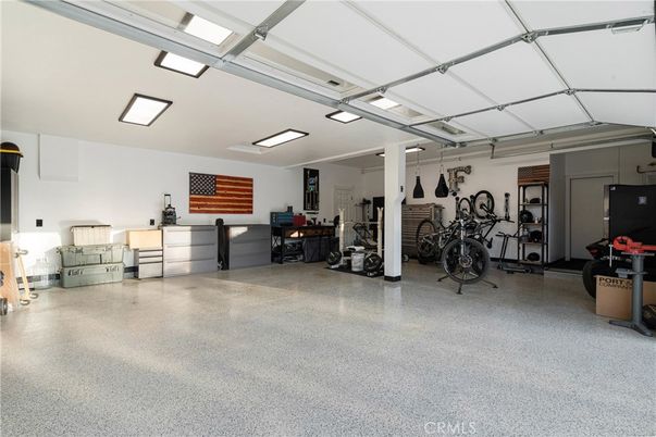 Fitness Equipment, Garage, Interior, Recessed Lighting