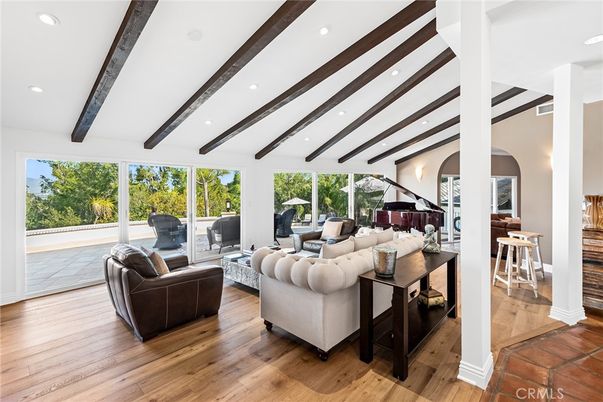 Interior, Living room, Piano, Recessed Lighting, Wooden Beams, Wood Texture Flooring