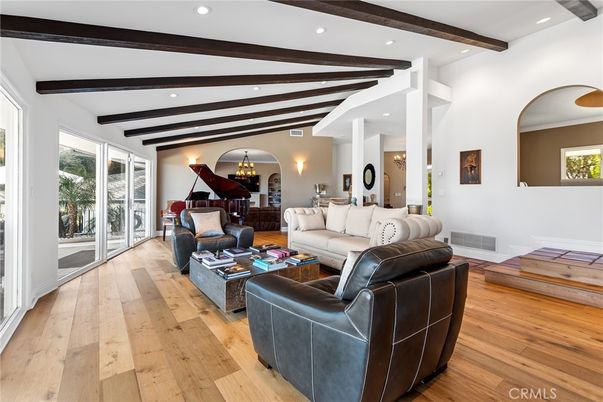 Chandelier, Interior, Living room, Piano, Recessed Lighting, Wooden Beams, Wood Texture Flooring
