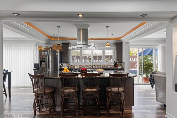 Interior, Pendant Lights, Recessed Lighting, Wood Texture Flooring