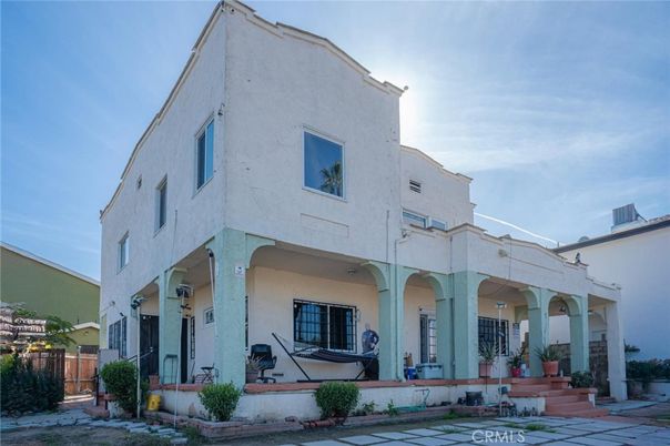 Exterior, Facade, Spanish Mediterranean