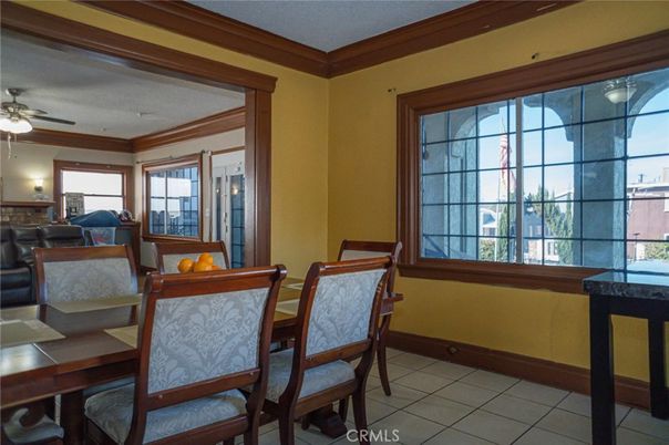 Dining room, Interior