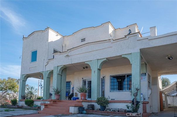 Exterior, Facade, Spanish Mediterranean