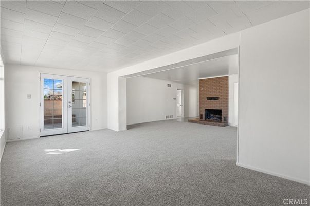 Empty room, Fireplace, Interior
