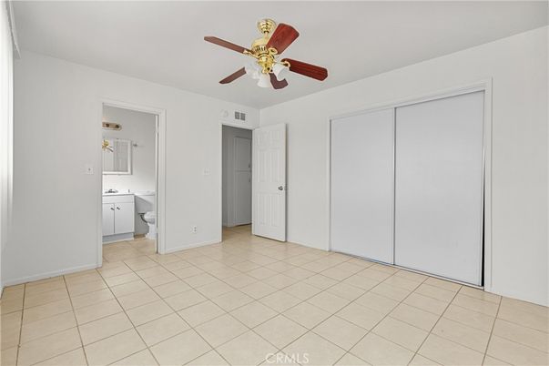 Bathroom, Empty room, Interior