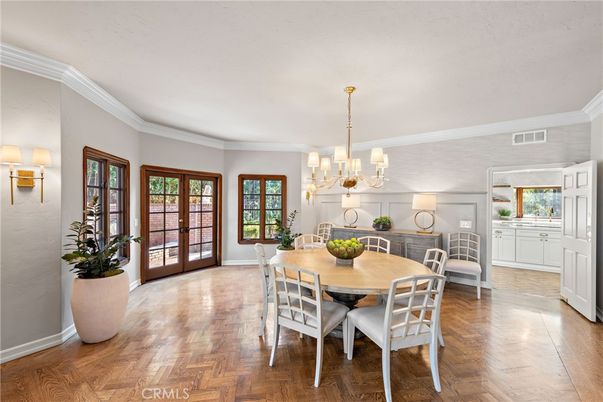 Chandelier, Dining room, Interior, Wood Texture Flooring