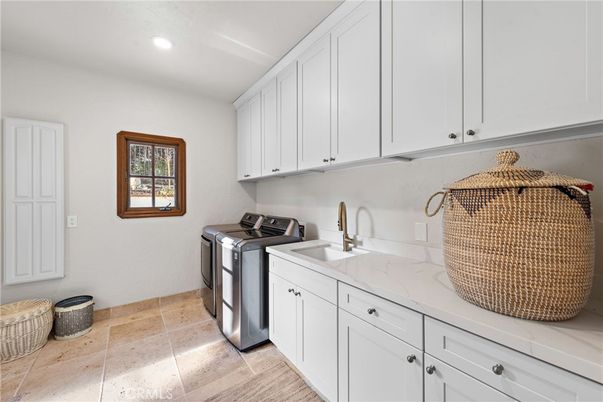 Interior, Recessed Lighting, Washer