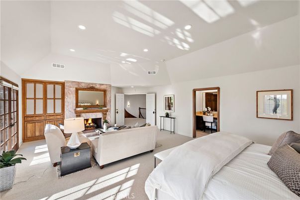 Fireplace, Interior, Living room, Recessed Lighting