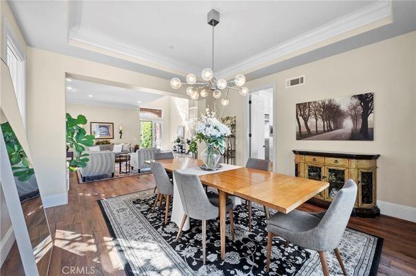 Dining room, Interior, Living room, Pendant Lights, Recessed Lighting, Wood Texture Flooring