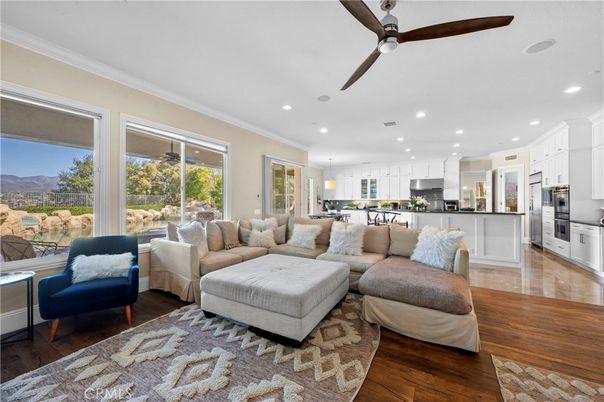 Interior, Kitchen, Living room, Pendant Lights, Recessed Lighting, Stainless Steel Appliances, Wood Texture Flooring