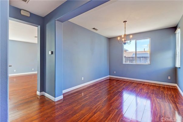 Chandelier, Empty room, Interior, Wood Texture Flooring